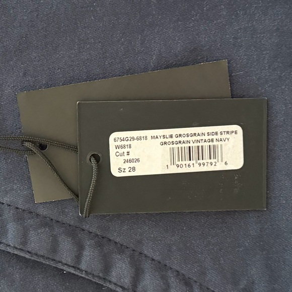 NWT PAIGE Size 28 Mayslie Navy Blue Ankle Crop Midrise Side Stripe Jogger Pants - Picture 9 of 16